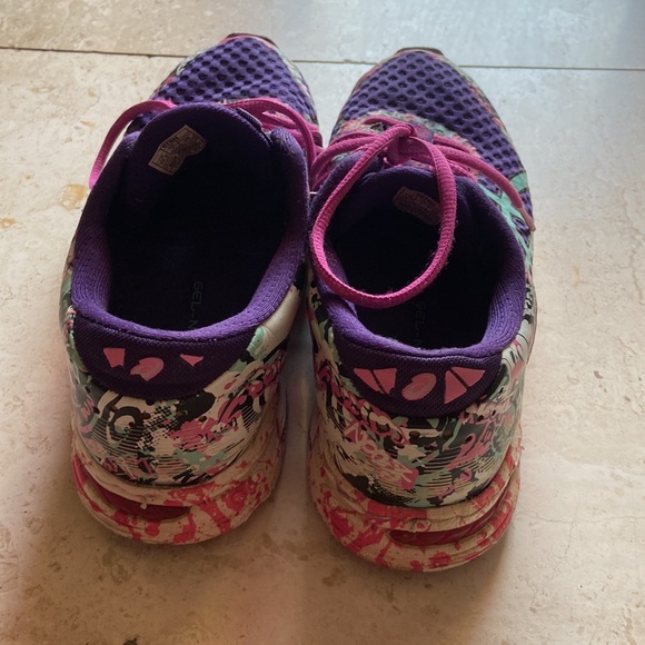 Asics women shoes - Picture 4 of 6